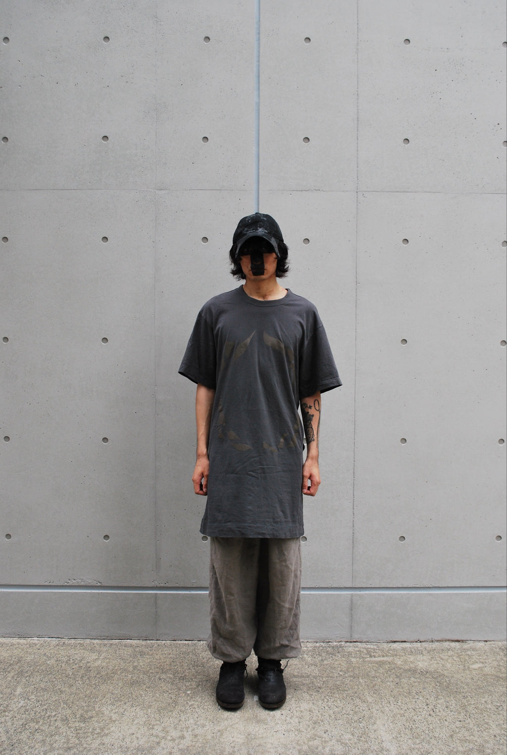 HIDE S/S TEE