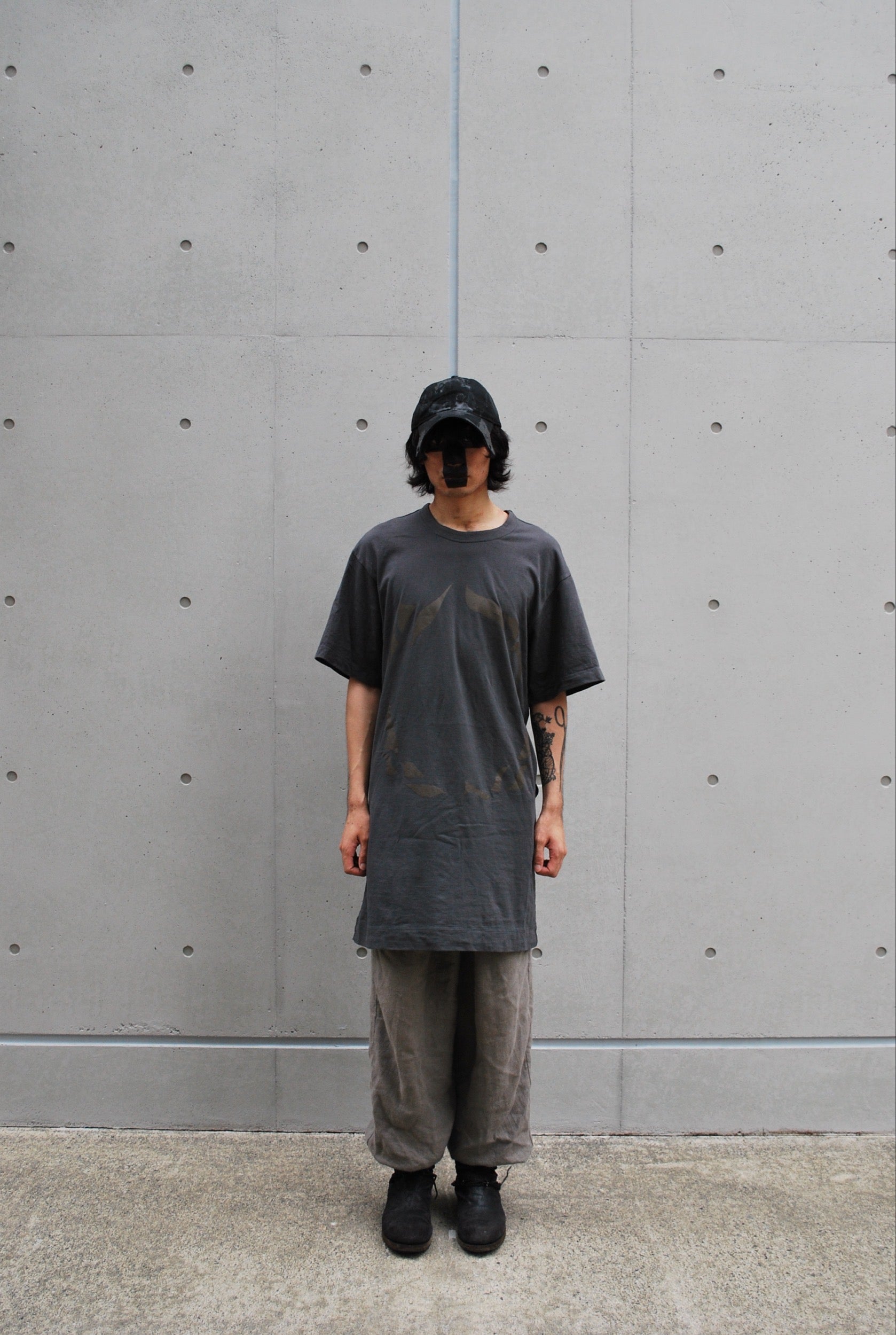HIDE S/S TEE