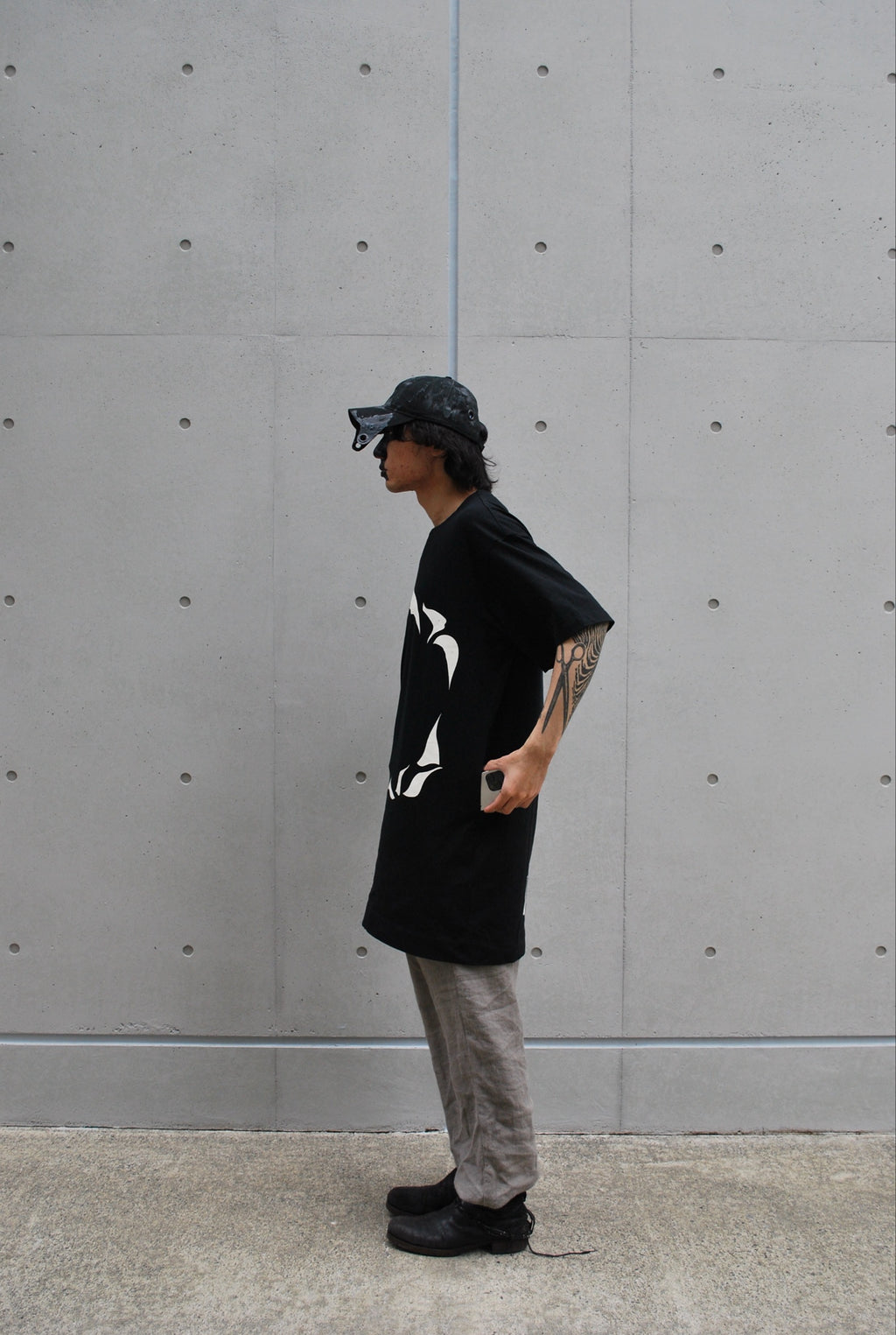 HIDE S/S TEE